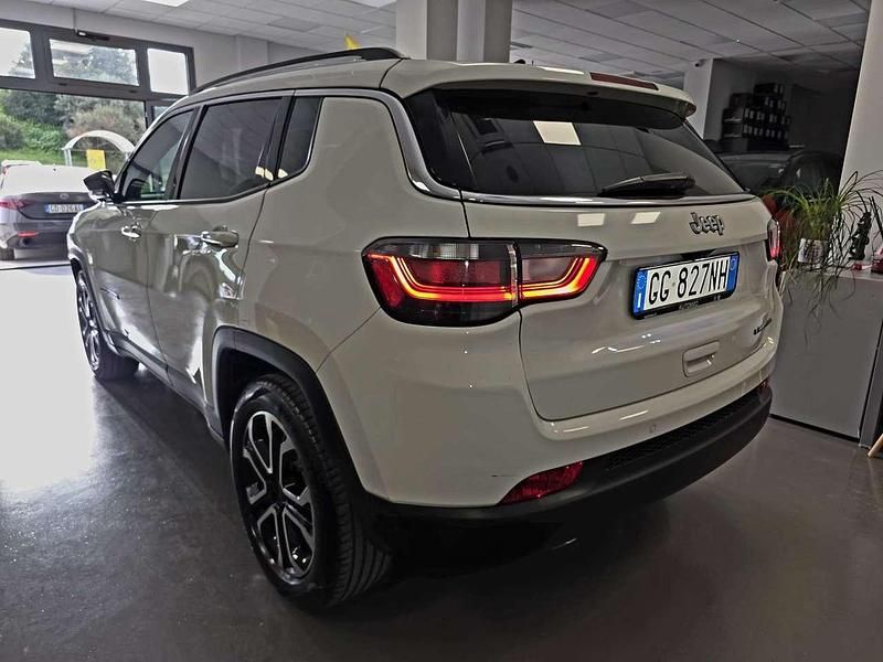Usata Jeep Compass Limited 131 CV (96 kW) 2021 Alpine white pastello SUV