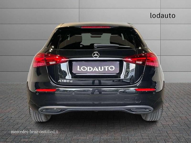 Usata Mercedes A180 Advanced 116 CV (85 kW) 2024 Nero Berlina