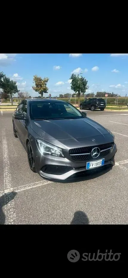 Usata Mercedes CLA220 170 CV (125 kW) 2019 Grigio Berlina