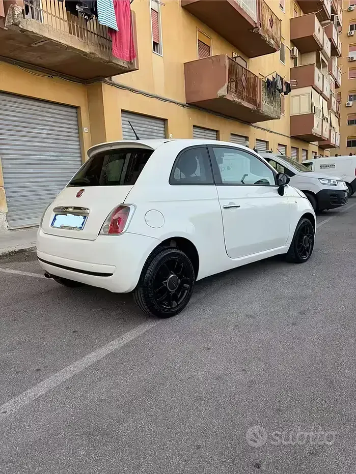 Usata Fiat 500 Lounge 95 CV (69 kW) 2011 Utilitaria