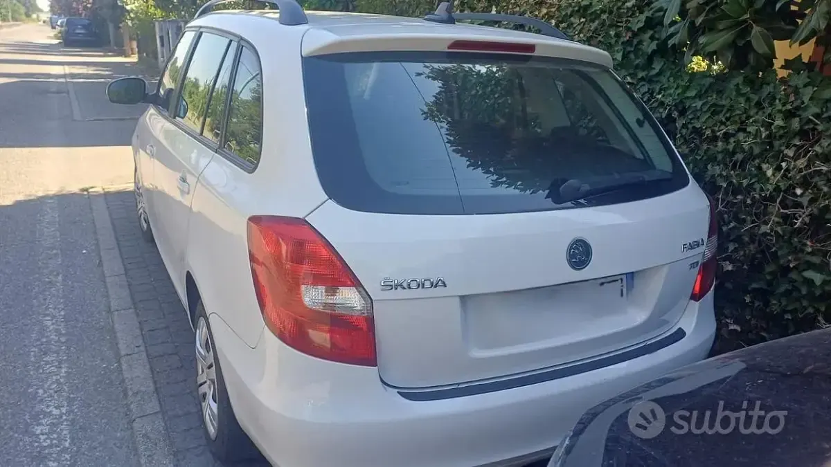Usata Skoda Fabia 75 CV (55 kW) 2013 Bianco Station wagon