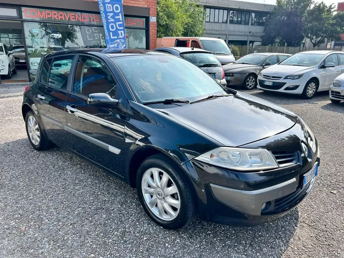 Usata Renault Mégane II 111 CV (81 kW) 2006 Nero Berlina