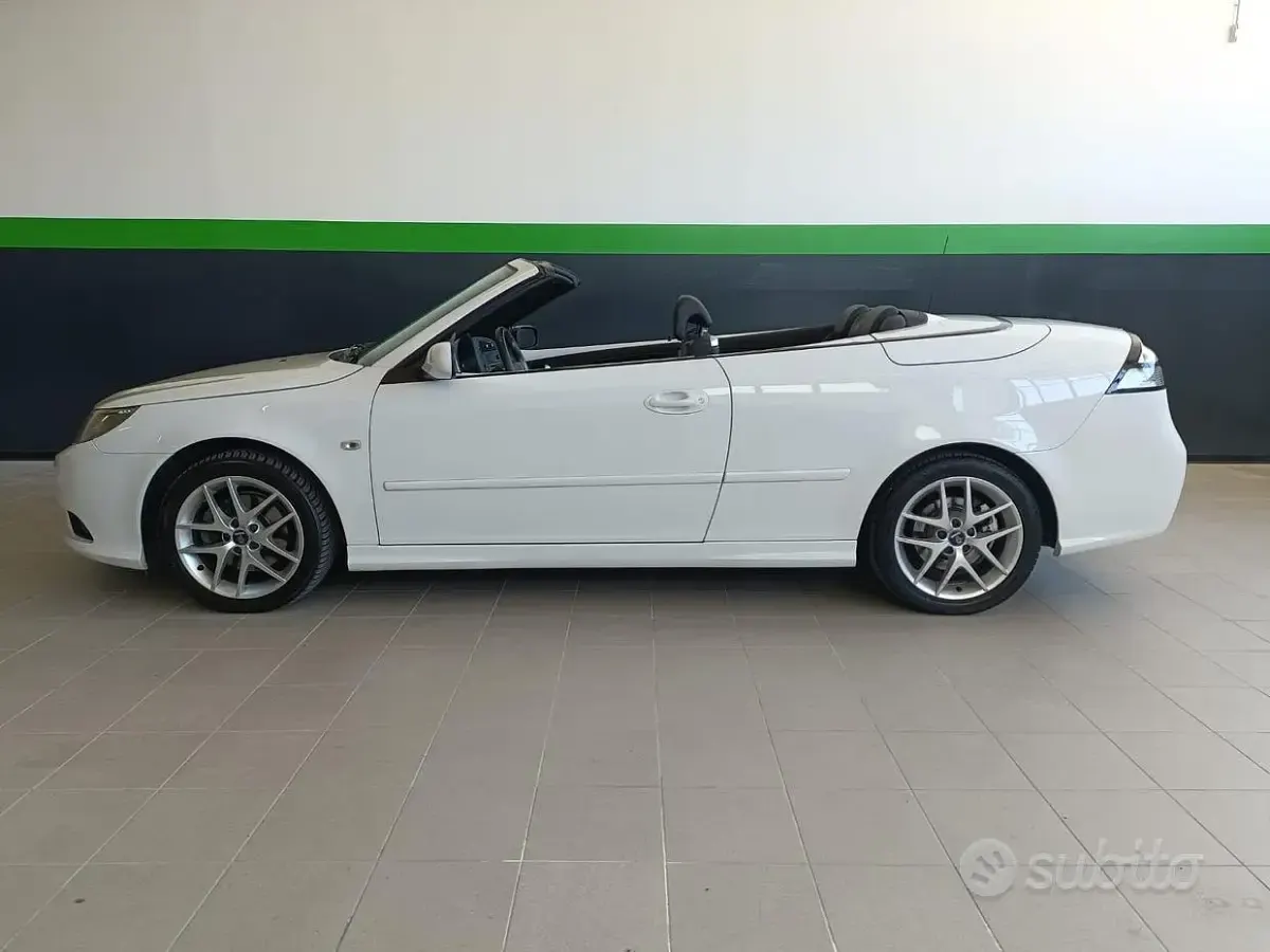 Usata Saab 9-3 Vector 150 CV (110 kW) 2007 Bianco Cabrio