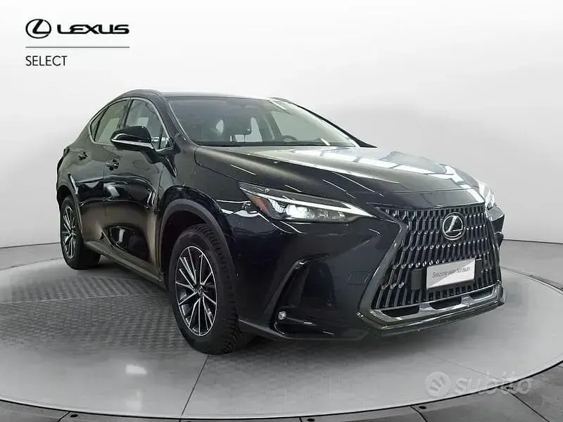 Usata Lexus NX350h Business Edition 243 CV (178 kW) 2023 Nero SUV