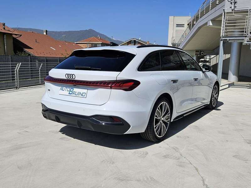 Nuova Audi A5 S-Line 204 CV (150 kW) 2025 Other Coupé