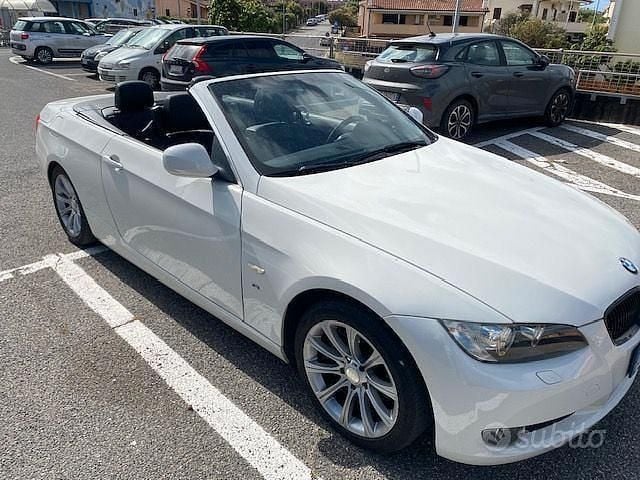Usata BMW 320 Cabriolet M Sport 2010 Bianco Cabrio