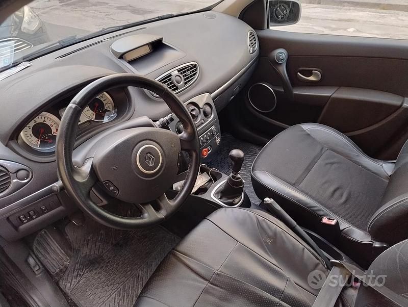 Usata Renault Clio II 2008 Nero Utilitaria
