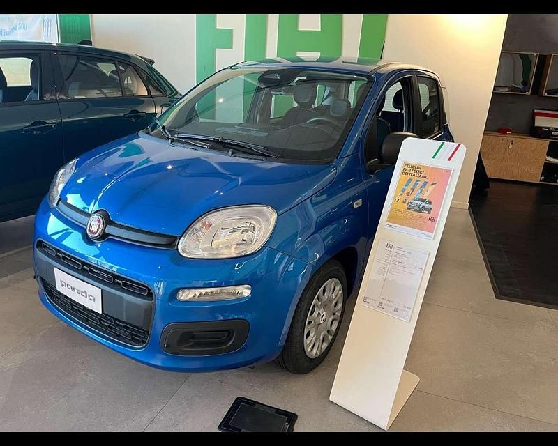 Nuova Fiat Panda 69 CV (50 kW) 2025 Blu italia metallizzato Utilitaria