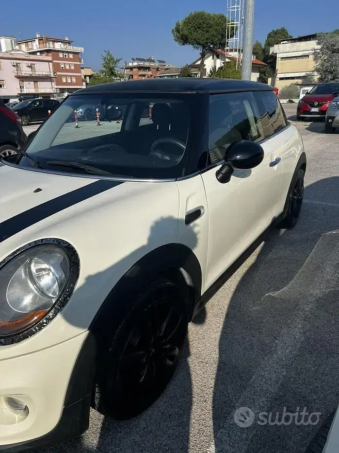 Usata Mini One D 95 CV (69 kW) 2016 Bianco Utilitaria