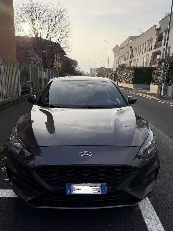 Usata Ford Focus ST-Line 125 CV (91 kW) 2023 Berlina