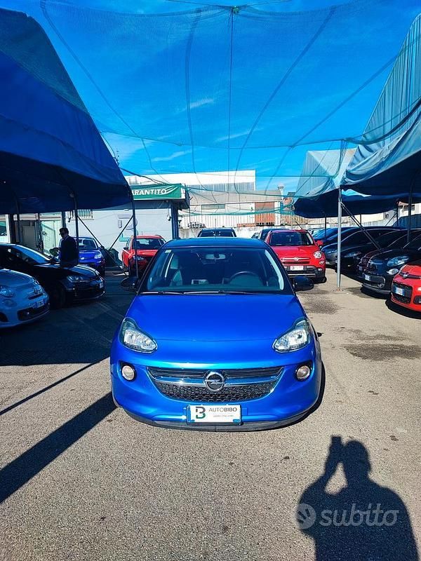 Usata Opel Adam 70 CV (51 kW) 2016 Blu Utilitaria