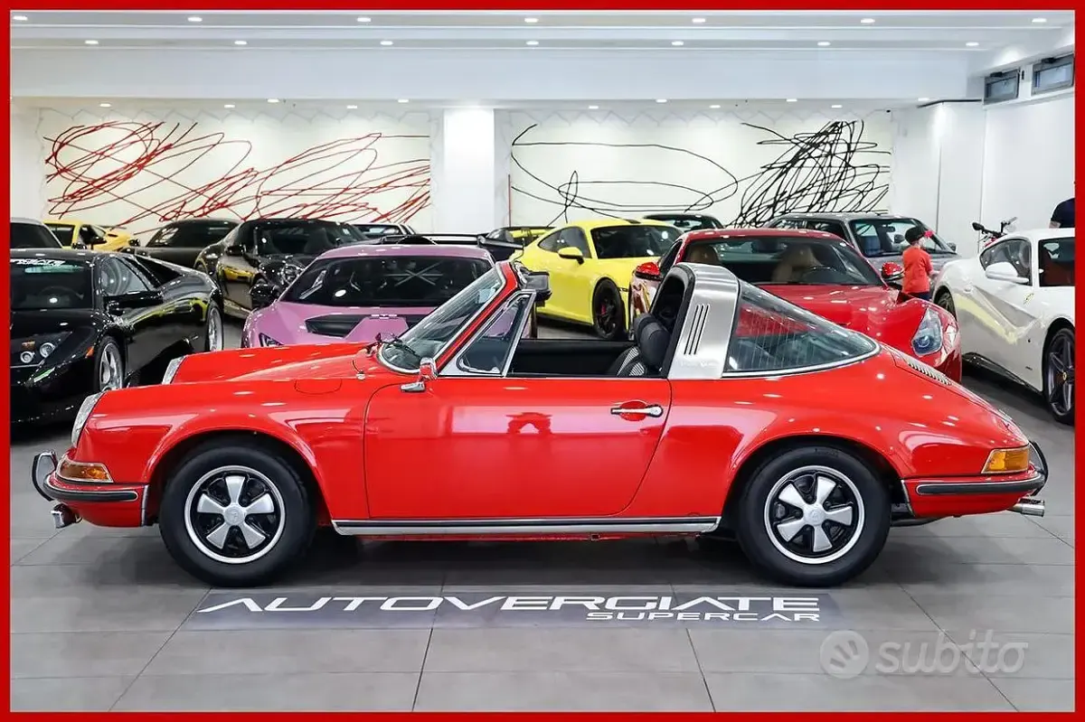 Usata Porsche 911 125 CV (91 kW) 1970 Rosso bahia Cabrio