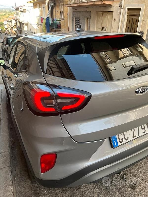Usata Ford Puma 125 CV (91 kW) 2020 Grigio Station wagon
