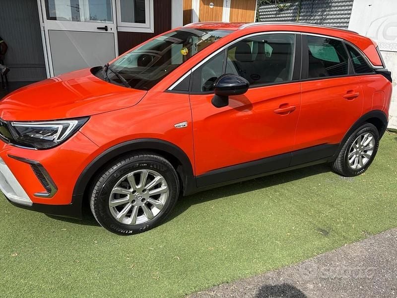 Käytetty Opel Crossland X 120 HP (88 kW) 2021 Oranssi Katumaasturi