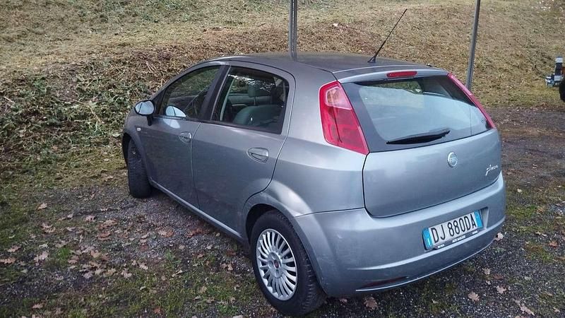 Usata Fiat Punto 86 CV (63 kW) 2003 Berlina
