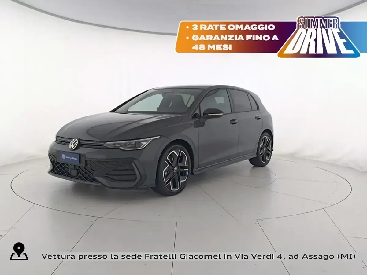 Usata VW Golf VIII R-line Plus 116 CV (85 kW) 2026 Berlina
