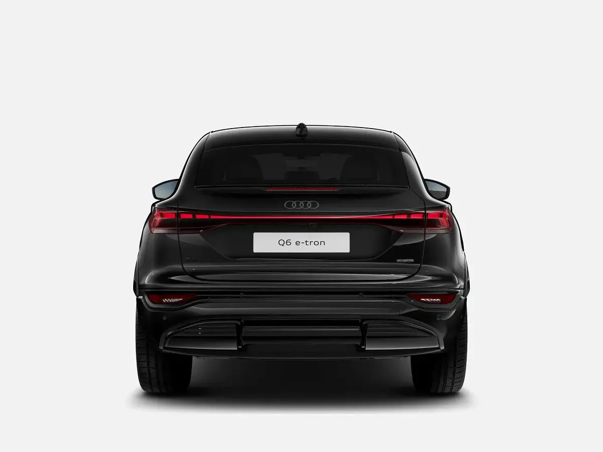 Nuova Audi Q6 Sportback e-tron S-Line 119 kW (163 CV) 2026 Nero mythos metallizzato SUV