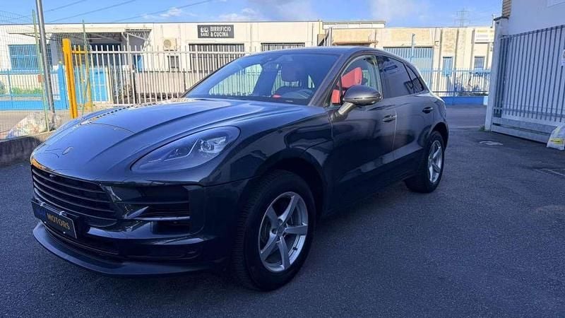 Usata Porsche Macan 252 CV (185 kW) 2020 Nero SUV