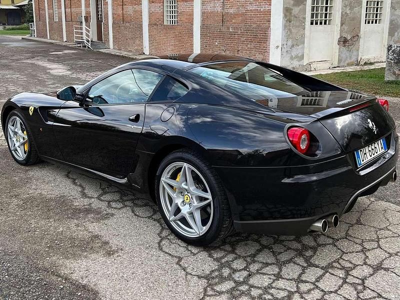 Usata Ferrari 599 620 CV (456 kW) 2007 Nero Coupé
