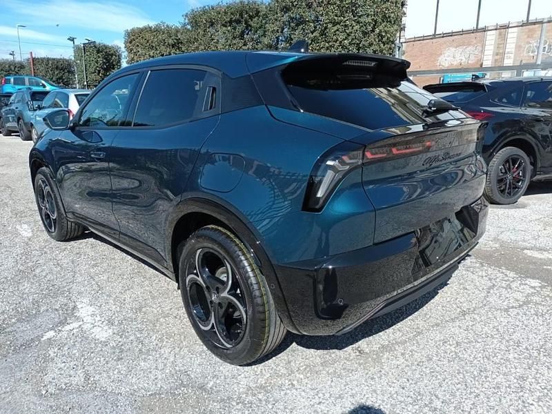 Nuova Alfa Romeo Junior Ti 136 CV (100 kW) 2026 Blu SUV
