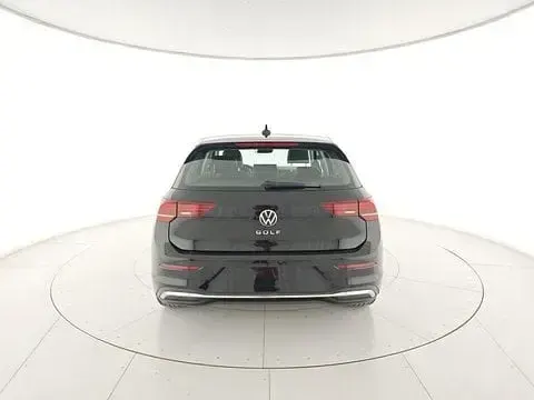 Usata VW Golf VIII Style 150 CV (110 kW) 2025 Nero Utilitaria