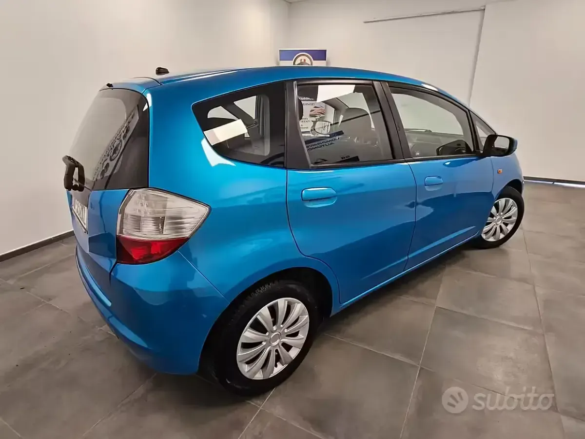 Usata Honda Jazz Elegance 90 CV (66 kW) 2009 Blu Utilitaria