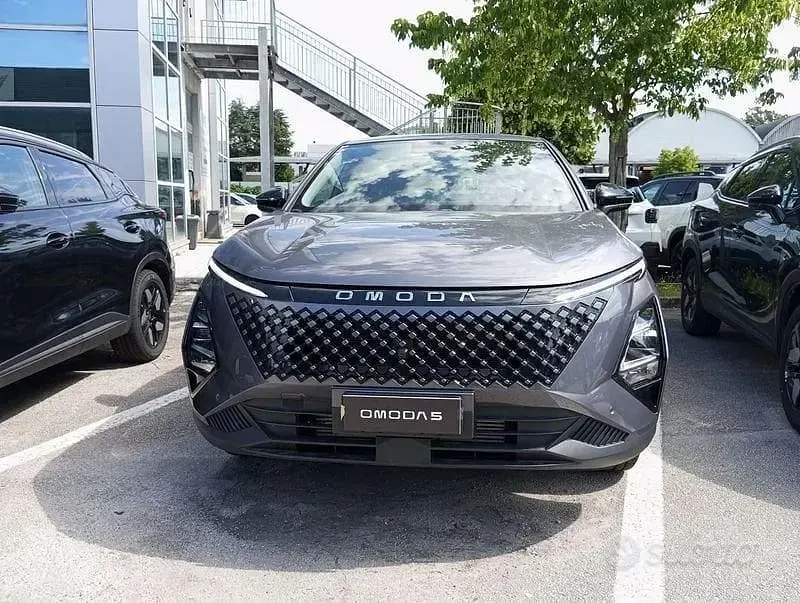 Nuova Omoda 5 147 CV (108 kW) 2026 Grigio SUV