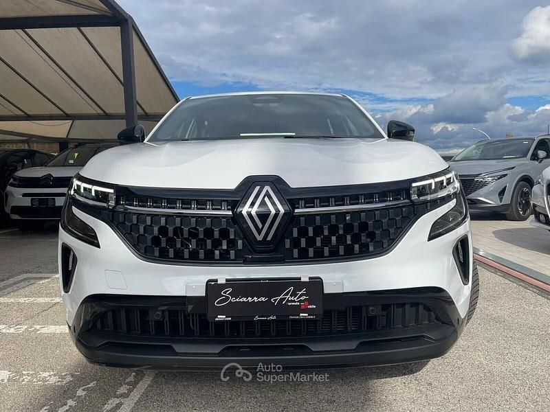 Usata Renault Austral Equilibre 140 CV (102 kW) 2023 Bianco SUV