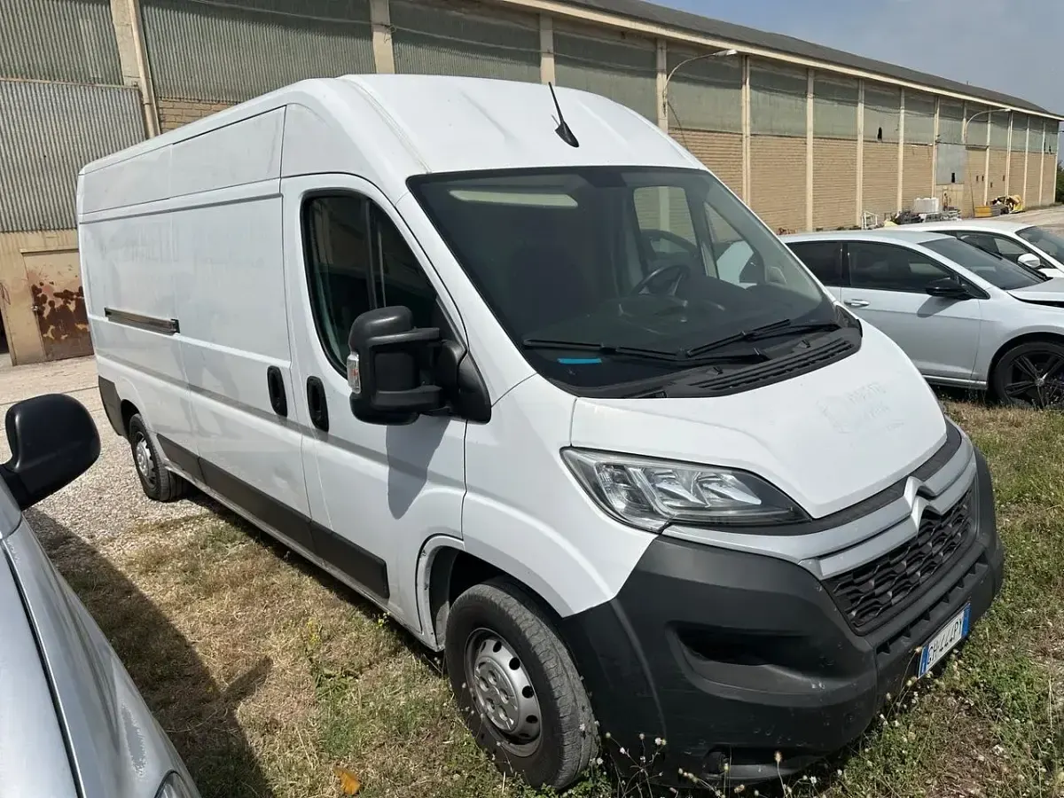 Usata Citroën Jumper 140 CV (102 kW) 2021 Bianco Monovolume
