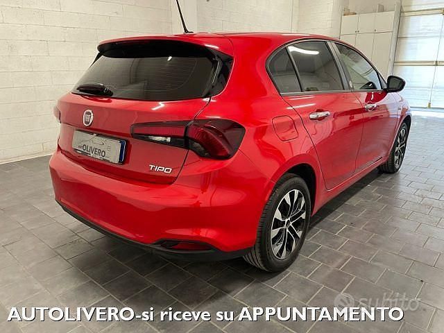 Usata Fiat Tipo Mirror 95 CV (69 kW) 2020 Rosso Berlina
