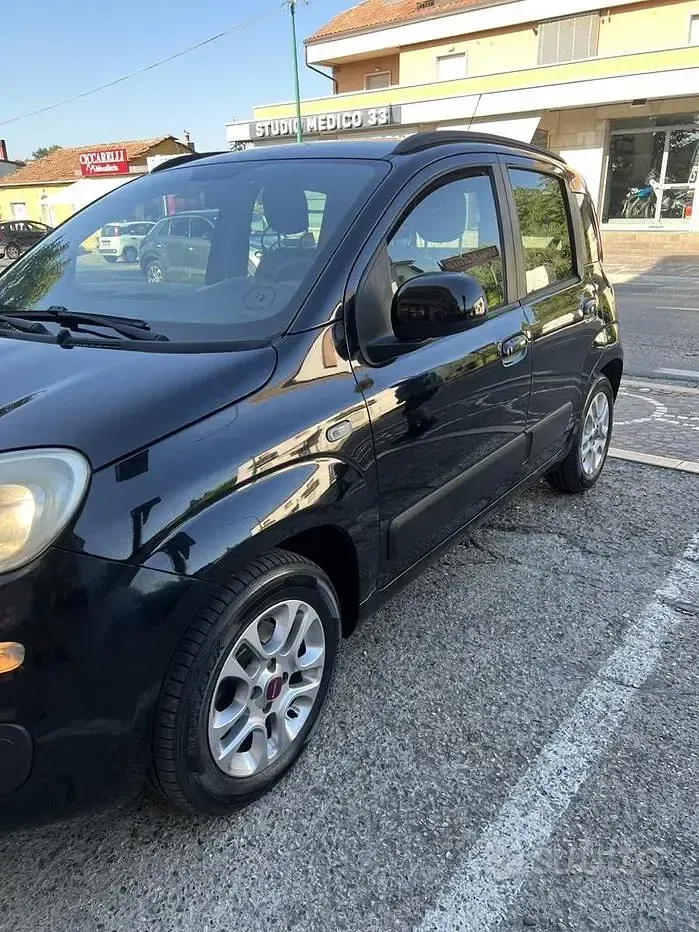 Usata Fiat Panda Easy 69 CV (50 kW) 2012 Nero Utilitaria