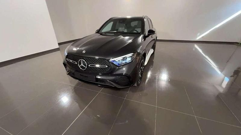 Nero Nuova 2025 Mercedes GLC220 Advanced SUV | 72.900 € (Molto cara) - Immagine 1/4