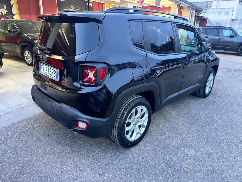 Usata Jeep Renegade Limited 120 CV (88 kW) 2017 Nero SUV