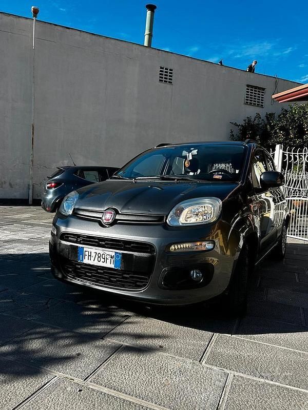 Usata Fiat Panda 69 CV (50 kW) 2017 Berlina