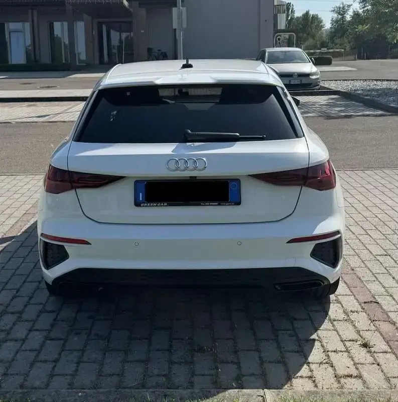 Usata Audi A3 S-Line 150 CV (110 kW) 2020 Bianco Berlina
