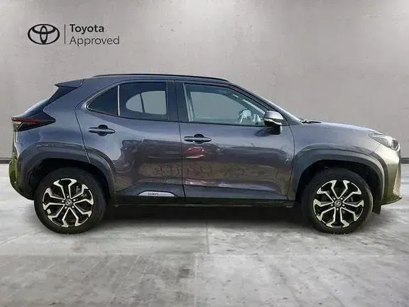 Usata Toyota Yaris Cross Trend 116 CV (85 kW) 2023 Vari colori SUV