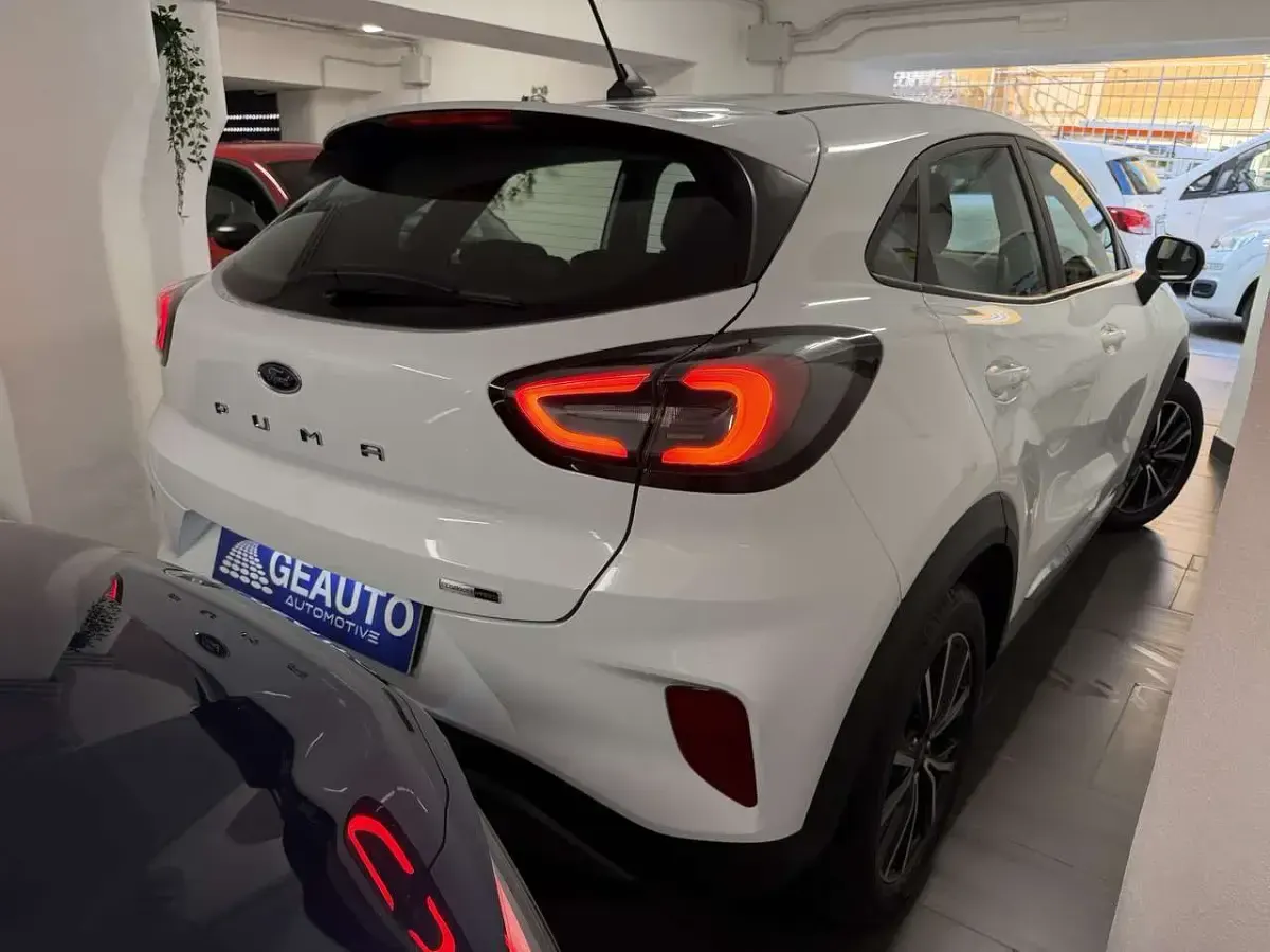Usata Ford Puma Titanium 125 CV (91 kW) 2022 Bianco SUV