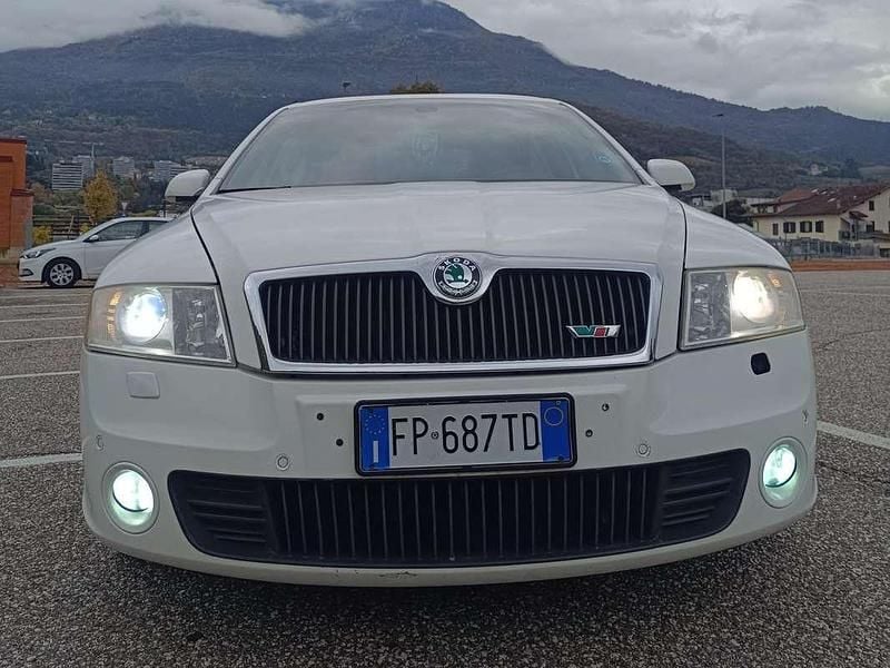 Usata Skoda Octavia RS 170 CV (125 kW) 2008 Bianco Berlina