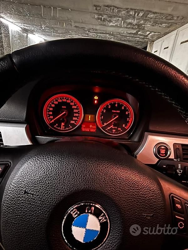 Usata BMW 325 218 CV (160 kW) 2006 Grigio Coupé