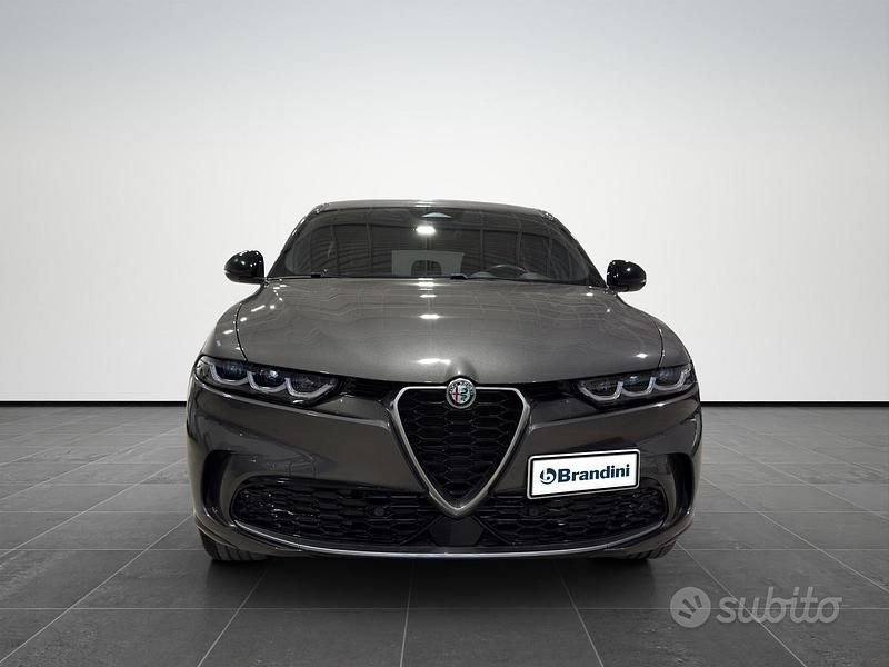 Usata Alfa Romeo Tonale Ti 131 CV (96 kW) 2024 Grigio vesuvio SUV