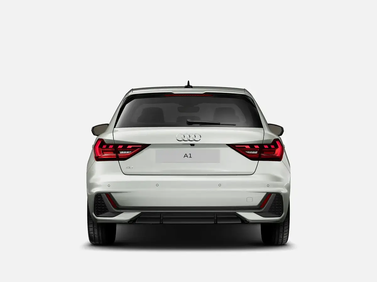 Nuova Audi A1 Sportback S-Line 116 CV (85 kW) 2026 Argento rugiada metallizzato Utilitaria