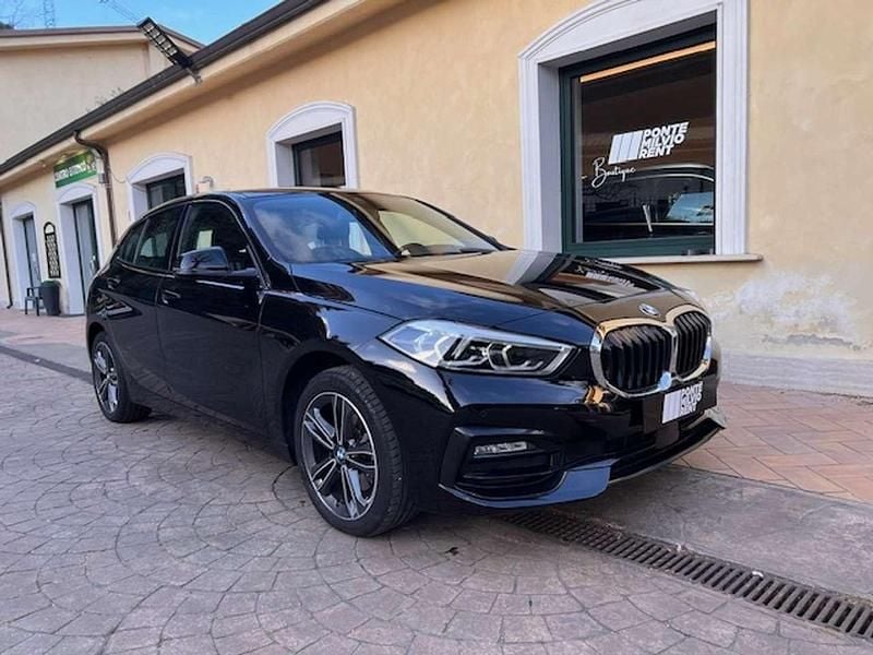 Usata BMW 116 Sport Line 109 CV (80 kW) 2021 Nero Utilitaria