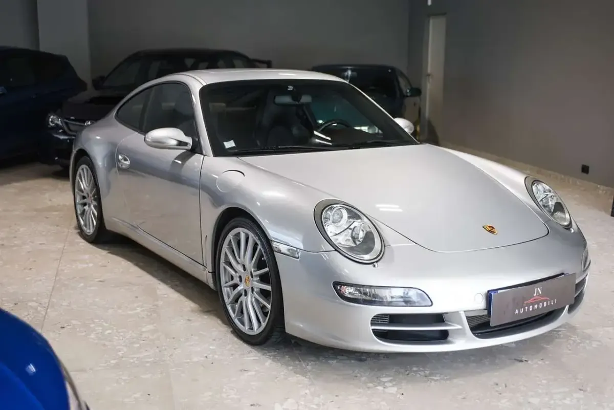 Usata Porsche 911 Carrera S 355 CV (261 kW) 2005 Other