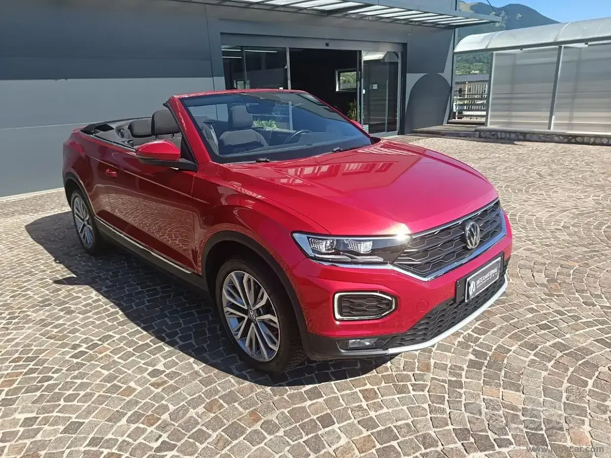 Usata VW T-Roc Cabriolet Style 150 CV (110 kW) 2020 Rosso Cabrio
