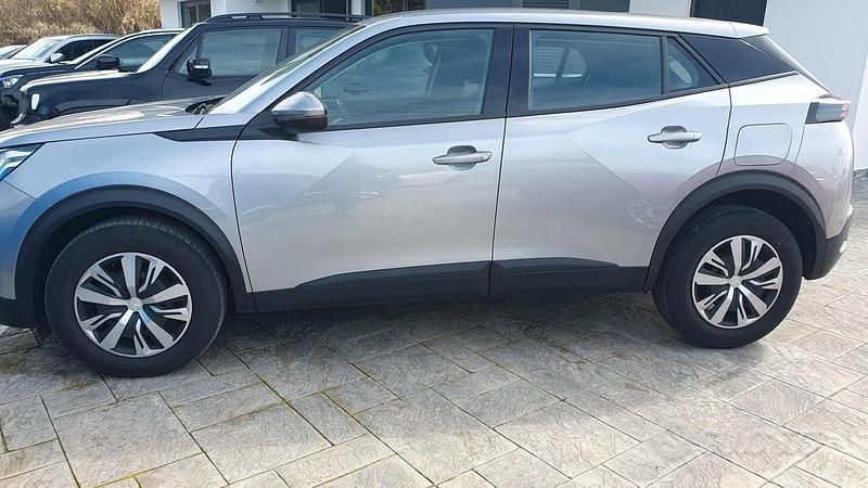 Usata Peugeot 2008 110 CV (80 kW) 2022 Grigio SUV