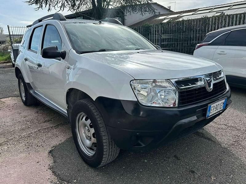 Usata Dacia Duster Ambiance 90 CV (66 kW) 2013 Bianco SUV