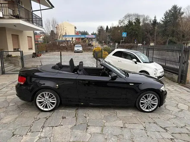 Usata BMW 120 176 CV (129 kW) 2010 Nero Utilitaria