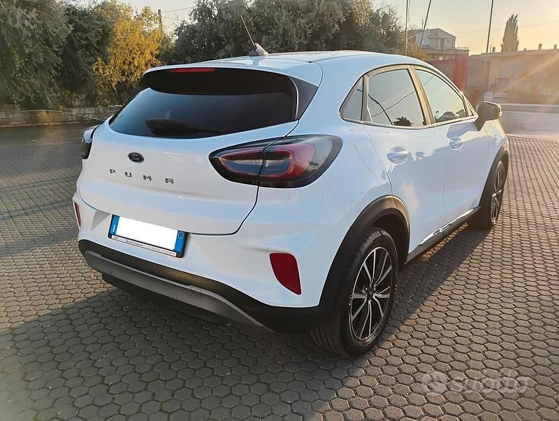 Usata Ford Puma Titanium 120 CV (88 kW) 2021 Bianco SUV