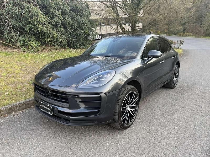 Usata Porsche Macan 265 CV (194 kW) 2022 Grigio SUV