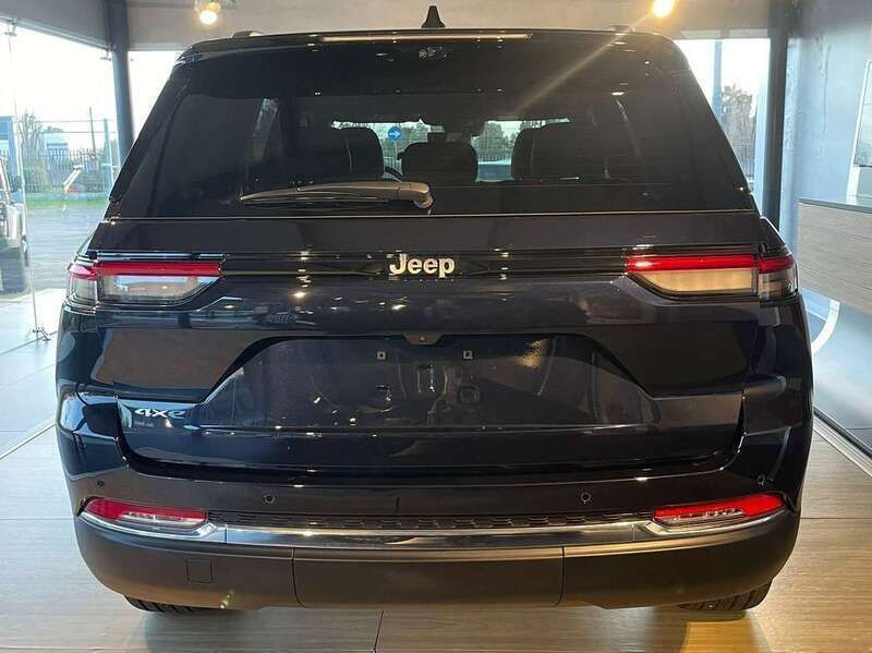 Nuova Jeep Grand Cherokee Limited 379 CV (278 kW) 2025 Midnight sky SUV